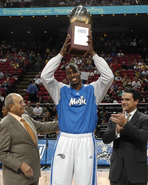 完成年龄结 完成年龄结