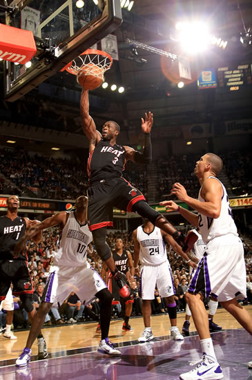 剧情却够满 剧情却够满